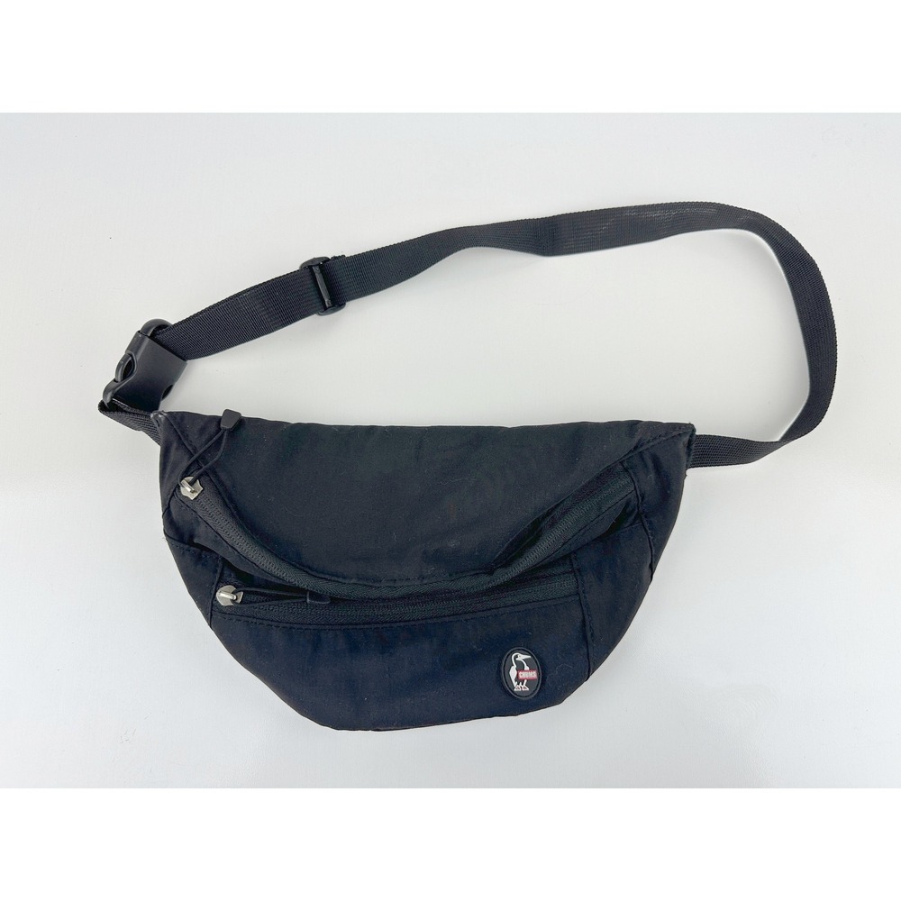Chums Fanny‎ Pack Black Waist Bag Nylon Zippered Adjustable Strap Hiking